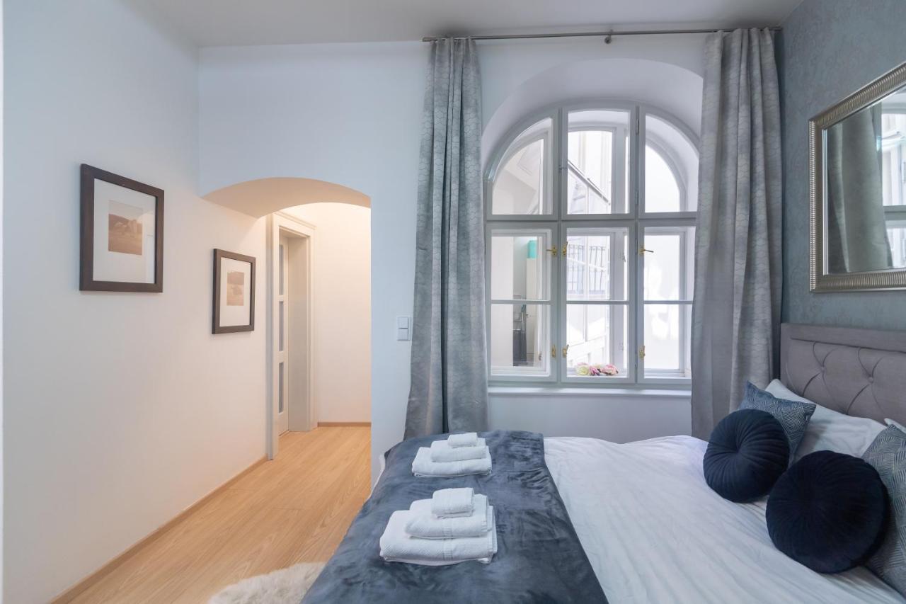Quiet Apartment In The Heart Of Old Town Centre Prag Eksteriør billede